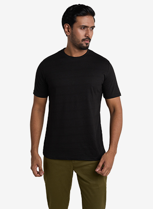 Round Neck T-Shirt - Black